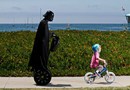 Dart Vader åker lite segway