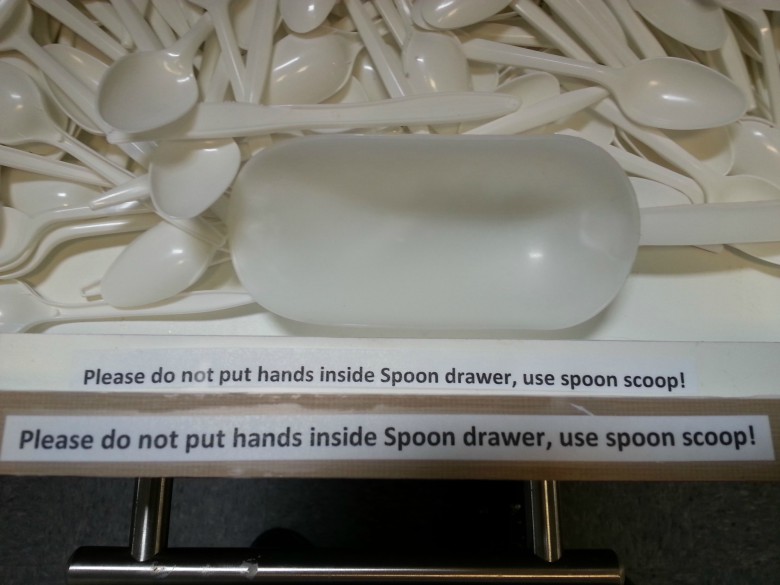 Spoon scoop