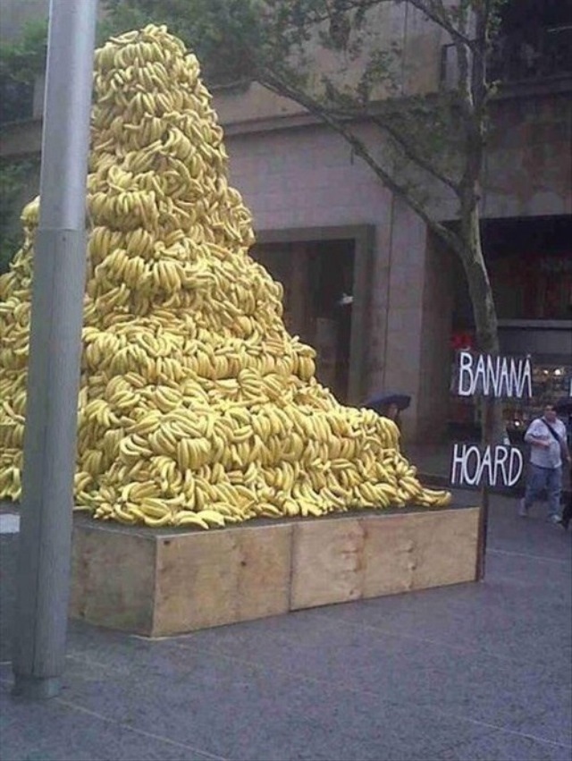 Banana hoard