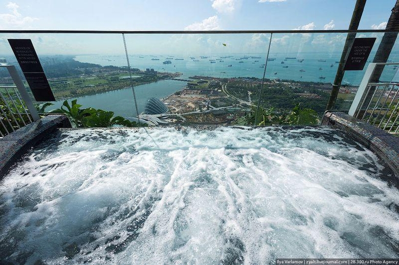 Marina Bay Sands Hotel